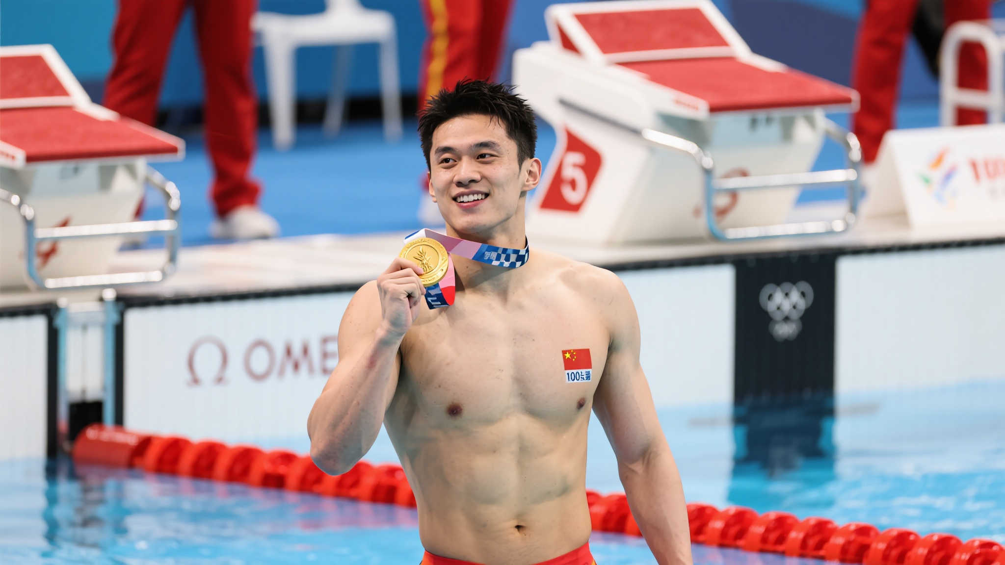 全国游泳冠军赛:徐嘉余称霸男子100米仰泳项目 全国游泳冠军赛:徐嘉余称霸男子100米仰泳项目