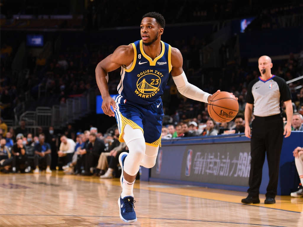 祸福相依！勇士喜迎施罗德复苏，库里追梦伤情成隐患